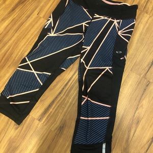 C9 Workout Capris with Side Zipper Pocket